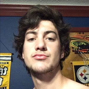 Meet your Posher, Zachary